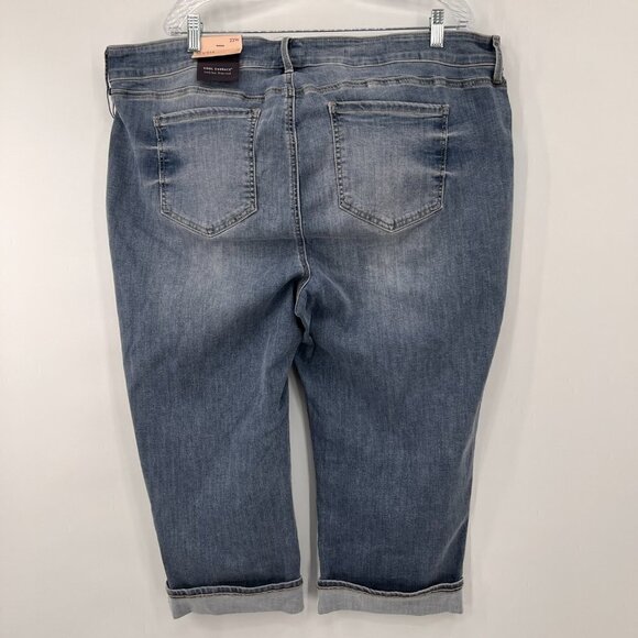 NYDJ Plus Marilyn Crop Cuff Rockie Straight Capris Shorts Women's NWT 22W - Picture 2 of 12